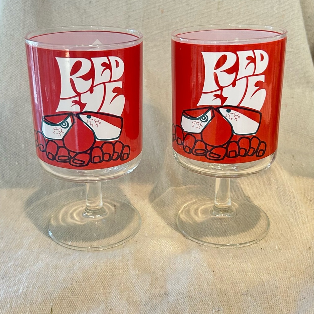 2 TABASCO BLOODY MARY RED EYE FOOT GLASS PEPPER SAUCE HOT SAUCE BAR MCILHENNY CO